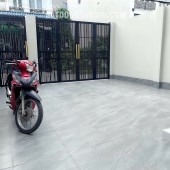 NHà Mặt Tiền Quận 9-Thiết Kế Hiện Đại-3 Tầng Đầy Đủ Tiện Nghi- An Ninh